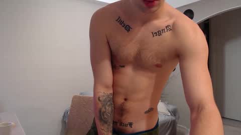 Snapshot of teddy_mode chatting on October 2025 08:40:01 AM Teddy online show from October 2025 08:40:01 AM