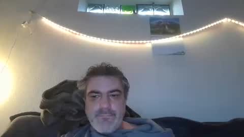 Peter online show from November 2025 07:52:02 AM