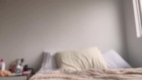 Snapshot of teffsweet18 chatting on November 2025 12:05:02 PM Amy No penetration Virgiin giirl online show from November 2025 12:05:02 PM