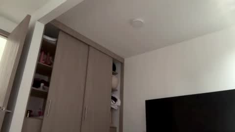 Amy No penetration Virgiin giirl online show from March 2026 11:32:01 AM