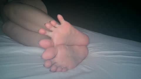 Viv West online show from November 2025 03:49:02 AM