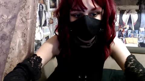 ruth online show from November 2025 01:44:02 PM