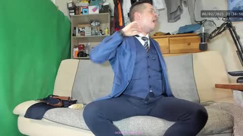 Virg Lszl online show from February 2025 08:34:01 PM