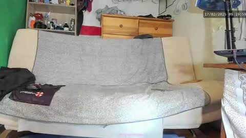 Virg Lszl online show from February 2025 08:19:02 AM