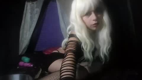 Snapshot of temptedbrat chatting on May 2026 06:32:03 AM temptedbrat online show from May 2026 06:32:03 AM