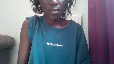 Snapshot of temptiebony69 chatting on October 2025 09:15:01 AM temptiebony69 online show from October 2025 09:15:01 AM