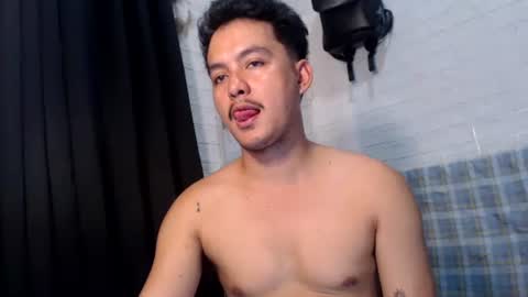 tempting_jon online show from November 2025 09:31:01 AM