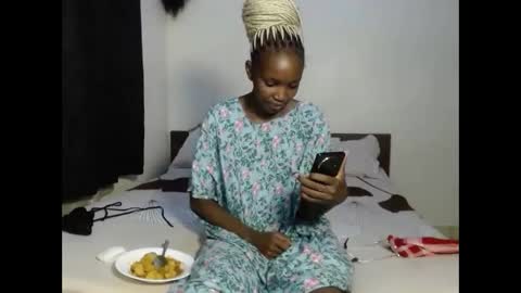 tempting_vibe online show from April 2026 05:09:02 PM