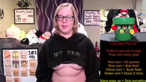 Snapshot of ten_tickle_pixie chatting on January 2025 10:48:01 PM Pixie and Tentacle Overlord online show from January 2025 10:48:01 PM