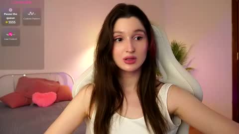 Snapshot of tender_babyy chatting on March 2025 10:44:02 AM Sexy girl Li online show from March 2025 10:44:02 AM