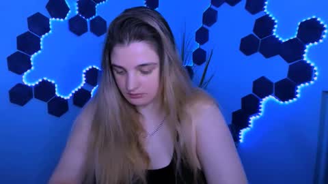 ur Louise online show from February 2026 09:14:02 PM