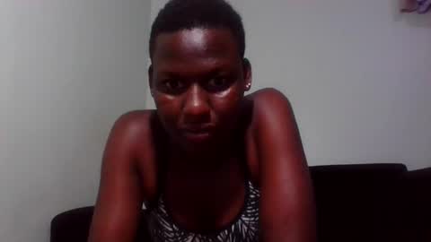 Snapshot of tenderbree chatting on November 2025 08:09:01 PM tenderbree online show from November 2025 08:09:01 PM