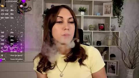 Snapshot of tendermist chatting on October 2025 08:43:02 PM Nelly online show from October 2025 08:43:02 PM