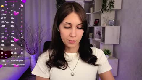 Snapshot of tendermist chatting on November 2025 09:04:02 PM Nelly online show from November 2025 09:04:02 PM