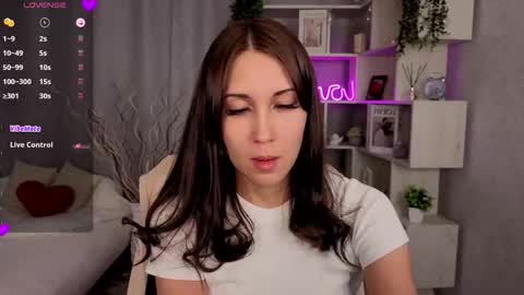 Snapshot of tendermist chatting on November 2025 07:30:01 PM Nelly online show from November 2025 07:30:01 PM