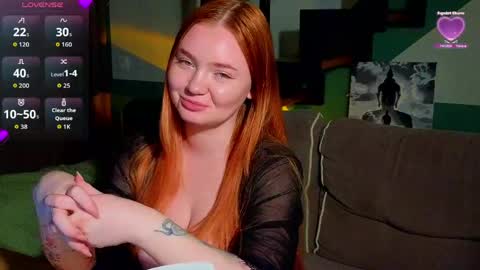 inst r0seamber0 online show from April 2026 04:25:01 PM