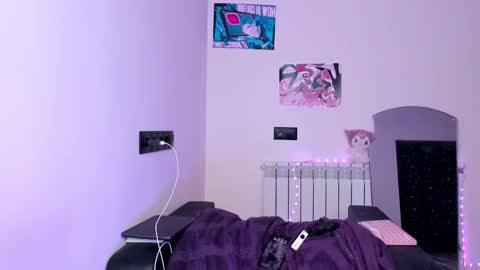 Kira online show from February 2026 07:54:01 PM