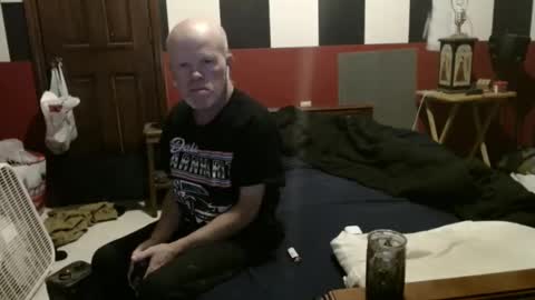 Snapshot of terdy2366 chatting on December 2024 12:23:01 AM terdy2366 online show from December 2024 12:23:01 AM