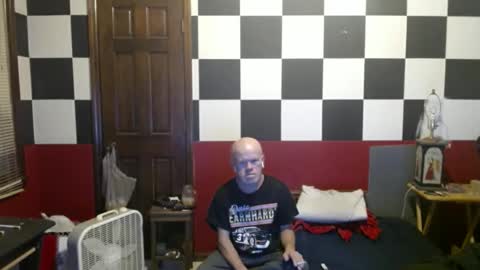 Snapshot of terdy2366 chatting on January 2025 11:27:02 PM terdy2366 online show from January 2025 11:27:02 PM