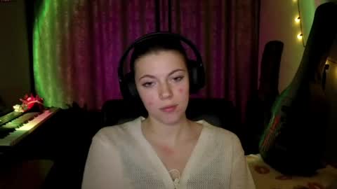 Anny Simpson online show from April 2026 09:31:01 PM