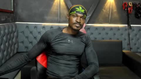 terranze_z online show from February 2026 07:54:01 PM