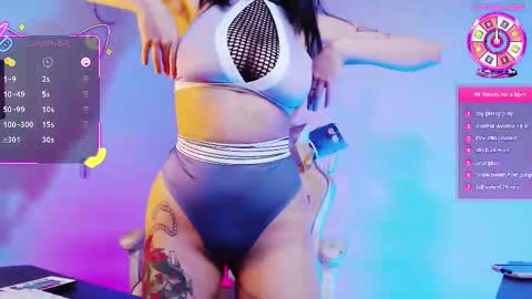 Tessa  online show from October 2025 02:23:02 AM