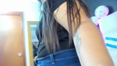 Snapshot of tessa_sinclaire chatting on June 2026 08:35:01 PM TERESA online show from June 2026 08:35:01 PM