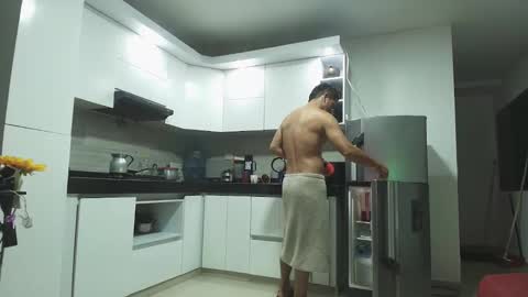 Snapshot of tessayleo_13 chatting on November 2025 12:05:01 PM tessa y leo online show from November 2025 12:05:01 PM