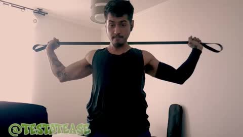 Milo online show from October 2025 01:08:02 PM