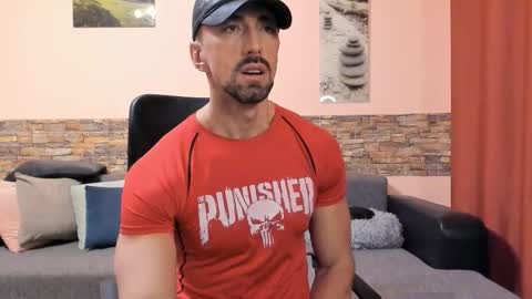 TexasHUNK online show from October 2025 07:45:02 AM