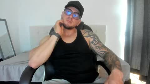 teylor creed online show from October 2025 07:03:02 PM