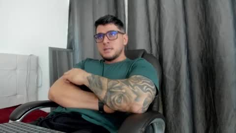 teylor creed online show from November 2025 07:35:01 PM