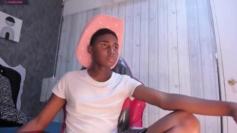 teylor_lovee online show from January 2026 09:09:01 PM