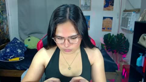 Snapshot of tgirlselena chatting on May 2026 01:23:02 AM tgirlselena online show from May 2026 01:23:02 AM