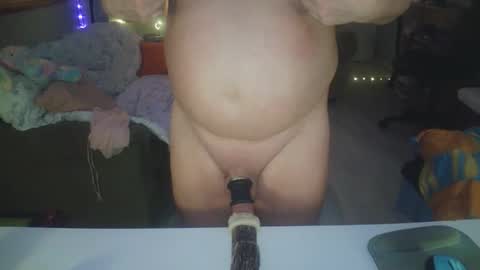 Snapshot of tglacey chatting on April 2026 05:39:02 PM lacey online show from April 2026 05:39:02 PM