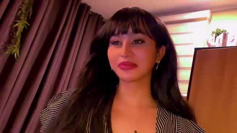 Snapshot of th3r3sa chatting on March 2025 05:11:02 PM th3r3sa online show from March 2025 05:11:02 PM