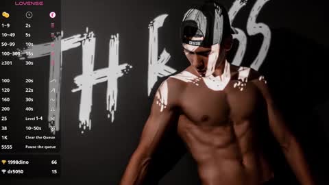 Snapshot of th_russ chatting on December 2024 03:42:02 PM INSTAGRAM Th1rss online show from December 2024 03:42:02 PM