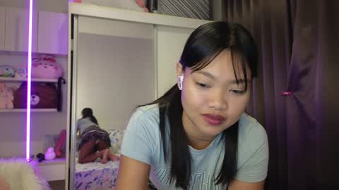 Snapshot of thailand4you chatting on December 2024 02:48:02 PM AbbieThai  online show from December 2024 02:48:02 PM