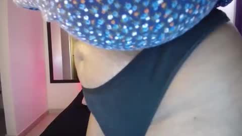 Thalia online show from October 2025 01:24:02 PM