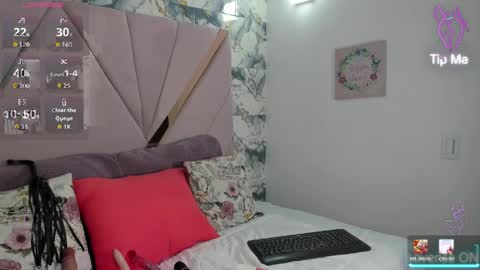 Thalia Nichols online show from April 2026 04:12:02 AM