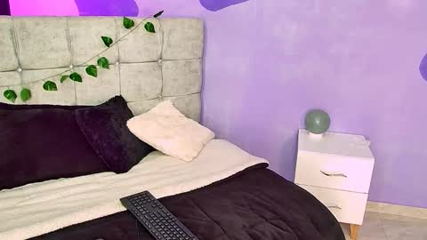 Thalia  online show from February 2026 02:21:01 PM