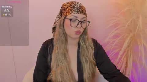  Thalia online show from May 2026 10:48:01 PM