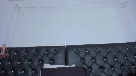 Snapshot of thara_webstter chatting on February 2025 05:48:01 PM thara webstter online show from February 2025 05:48:01 PM