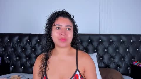 Snapshot of thara_webstter chatting on September 2025 11:43:02 AM thara webstter online show from September 2025 11:43:02 AM