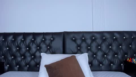 Snapshot of thara_webstter chatting on October 2025 12:06:02 PM thara webstter online show from October 2025 12:06:02 PM