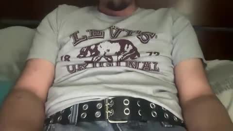 thatboi_g online show from April 2026 08:14:01 PM