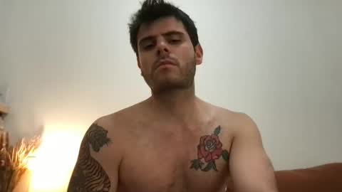 Snapshot of thatfeelsgoood chatting on November 2025 11:58:01 PM thatfeelsgoood online show from November 2025 11:58:01 PM