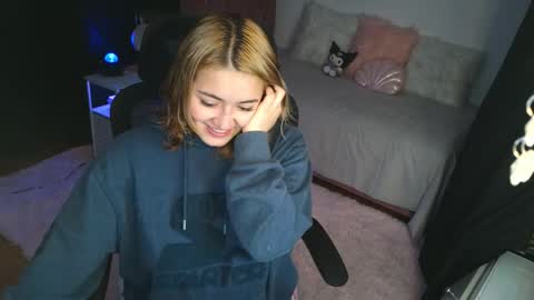   online show from October 2025 12:23:02 PM