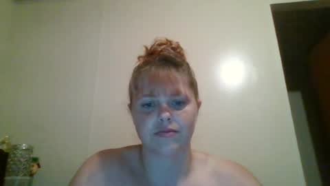 Snapshot of thatgirl4201 chatting on June 2026 06:40:02 AM thatgirl4201 online show from June 2026 06:40:02 AM
