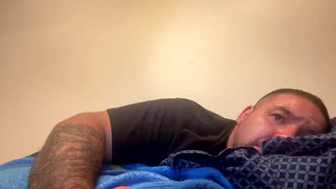 Snapshot of thatguymichael93 chatting on October 2025 05:59:01 AM thatguymichael93 online show from October 2025 05:59:01 AM